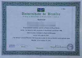 Foto de diploma vendido